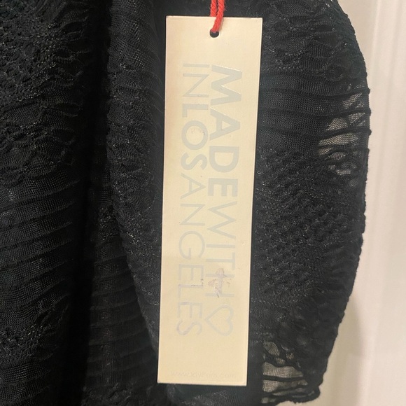 XHILARATION Black Lace Camisole open shoulder top Size Medium NWT - Picture 3 of 6